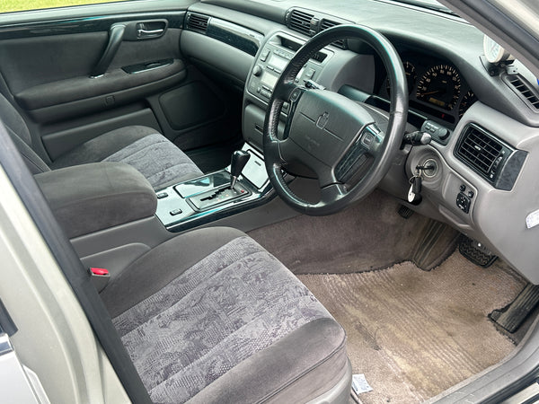 2000 Toyota Crown Athlete V JZS171