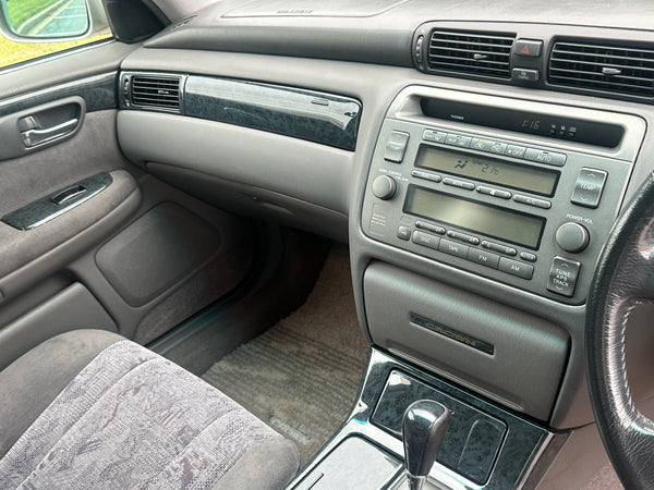 2000 Toyota Crown Athlete V JZS171