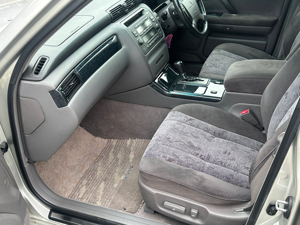 2000 Toyota Crown Athlete V JZS171