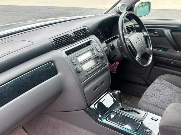 2000 Toyota Crown Athlete V JZS171