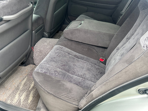 2000 Toyota Crown Athlete V JZS171