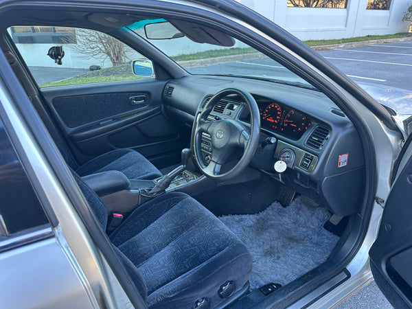 1998 Toyota Cresta Roulant GX100 4AT