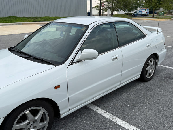 1998 Honda Integra SIR-G 5MT