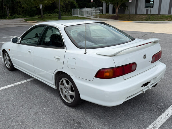 1998 Honda Integra SIR-G 5MT