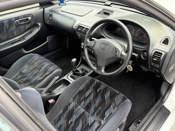 1998 Honda Integra SIR-G 5MT