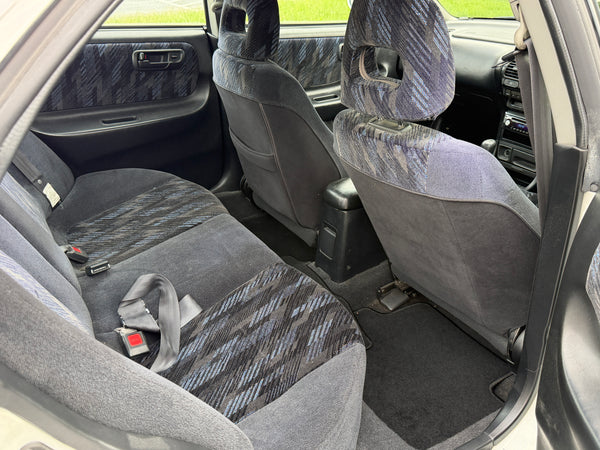 1998 Honda Integra SIR-G 5MT